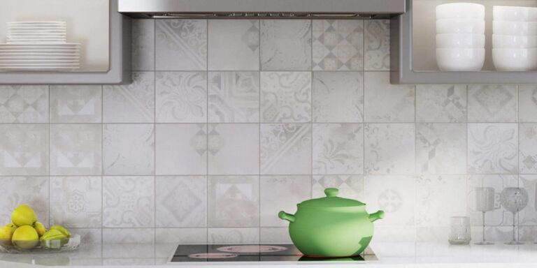 The Advantages of Backsplash Tiles