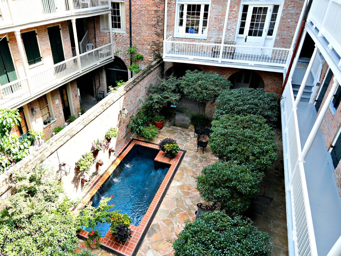 Are there any downsides to purchasing a French Quarter condo?