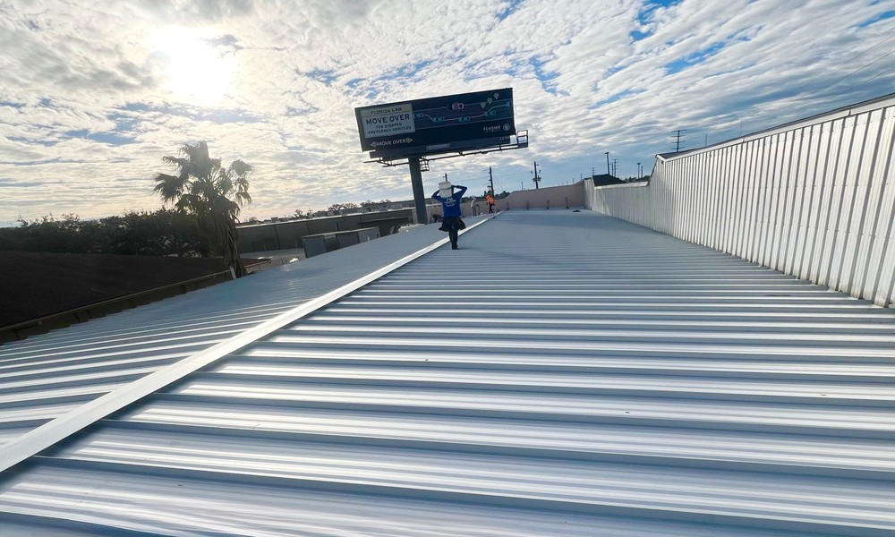 Why Local Roofing Contractors Are Better for Your Home