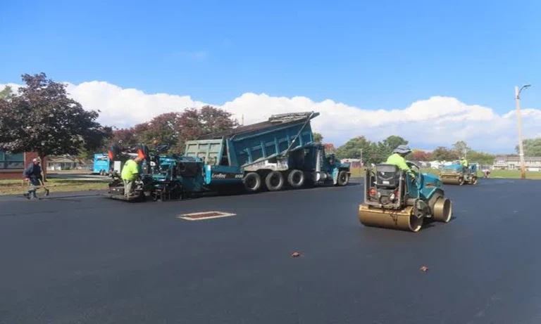 How Contractors Prepare Commercial Asphalt Estimates Before Paving Starts